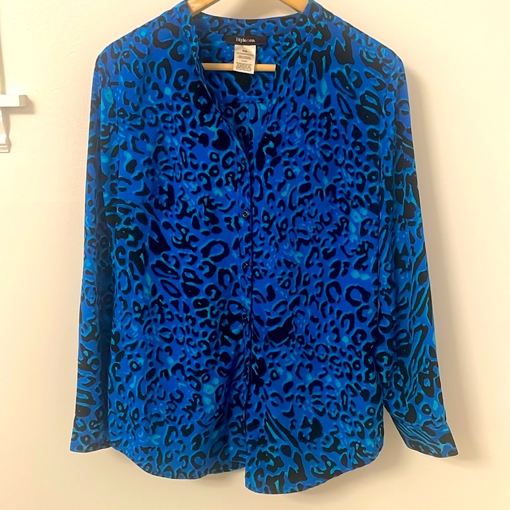 Blue Leopard Print Women's Top - Style & Co - Size Medium